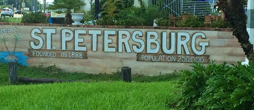 The Sunday Currently, Volume 36